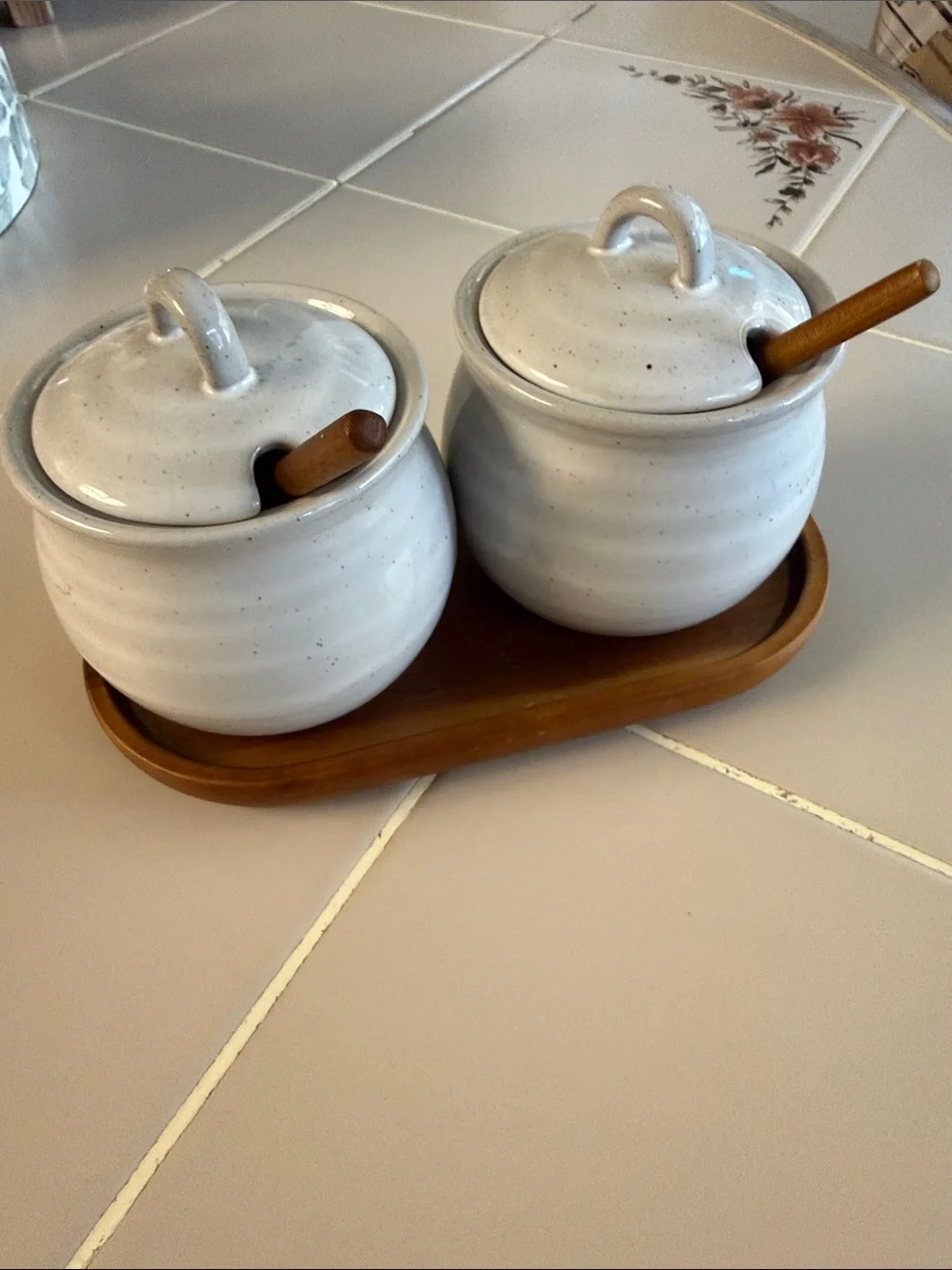Hearth & Hand with Magnolia stoneware set